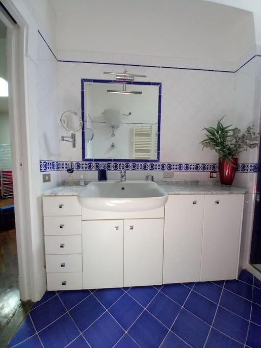 Appartamento Nilo 28 House *